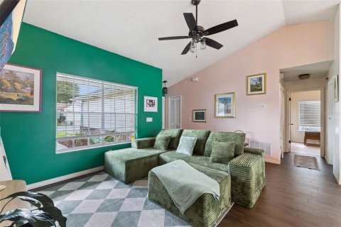 Villa ou maison à vendre à Sanford, Floride: 3 chambres, 107.49 m2 № 2345016 - photo 9