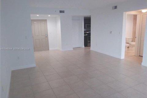 Copropriété à vendre à Miami, Floride: 1 chambre, 75.62 m2 № 2004384 - photo 14