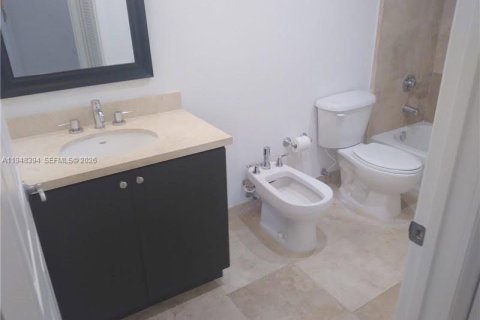 Copropriété à vendre à Miami, Floride: 1 chambre, 75.62 m2 № 2004384 - photo 18