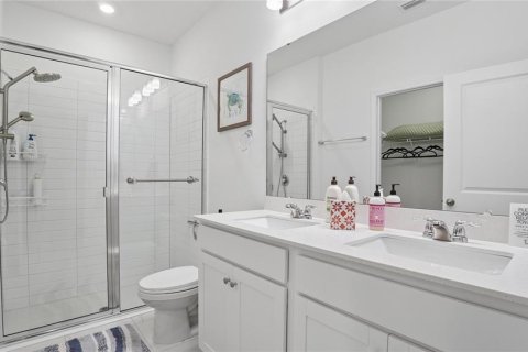 Townhouse in Palm Coast, Florida 3 bedrooms, 172.15 sq.m. № 2393593 - photo 11