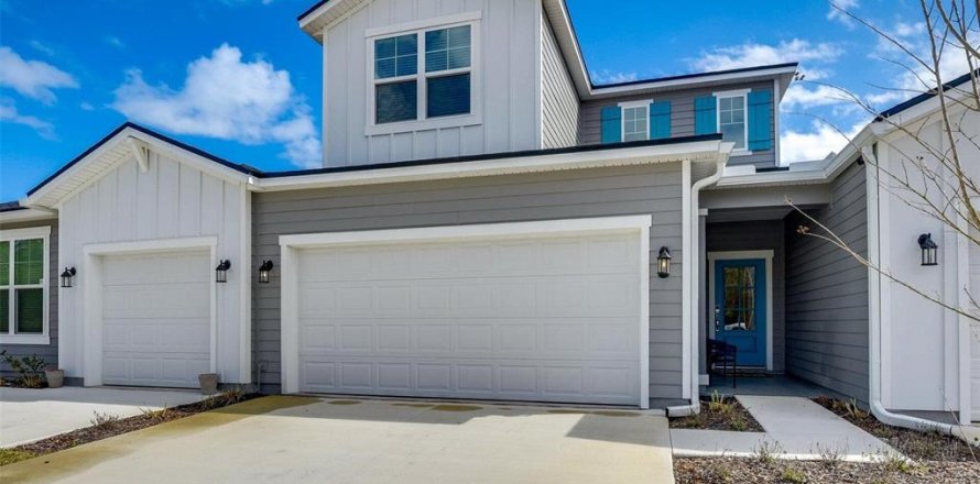 Townhouse in Palm Coast, Florida 3 bedrooms, 172.15 sq.m. № 2393593