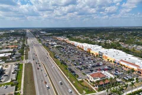 Casa en venta en North Port, Florida, 3 dormitorios, 150.04 m2 № 1724431 - foto 4