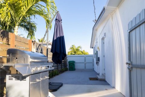 Купить виллу или дом в Катлер-Бей, Флорида 3 спальни, 155.15м2, № 2043733 - фото 22