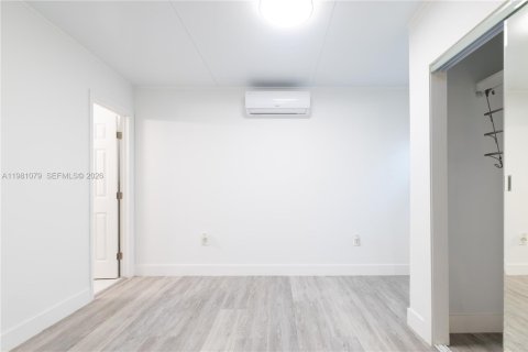 Купить виллу или дом в Катлер-Бей, Флорида 3 спальни, 155.15м2, № 2043733 - фото 20