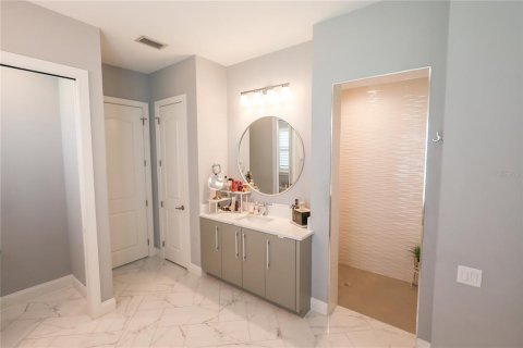 Villa ou maison à vendre à Auburndale, Floride: 4 chambres, 250.93 m2 № 2341720 - photo 15