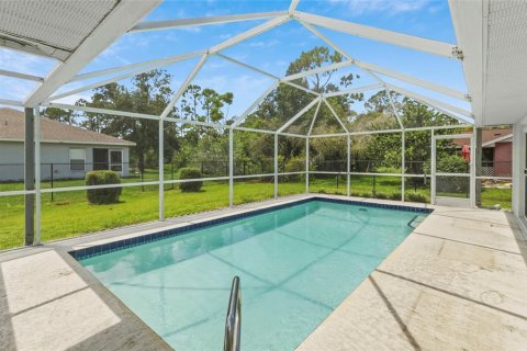 Villa ou maison à vendre à North Port, Floride: 3 chambres, 128.76 m2 № 1893972 - photo 4
