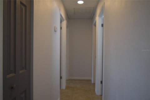 Casa en venta en Brandon, Florida, 3 dormitorios, 95.04 m2 № 1908999 - foto 21