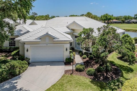 House in Venice, Florida 2 bedrooms, 167.04 sq.m. № 1662104 - photo 1