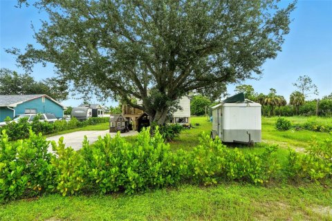House in Lehigh Acres, Florida 2 bedrooms, 66.89 sq.m. № 1907106 - photo 11