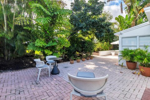 Villa ou maison à vendre à West Palm Beach, Floride: 2 chambres, 95.78 m2 № 2184932 - photo 7
