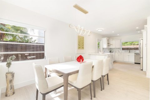Villa ou maison à vendre à West Palm Beach, Floride: 2 chambres, 95.78 m2 № 2184932 - photo 12