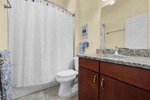 House in Gainesville, Florida 4 bedrooms, 190.08 sq.m. № 1723457 - photo 21