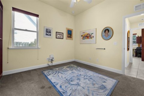 House in Gainesville, Florida 4 bedrooms, 190.08 sq.m. № 1723457 - photo 22