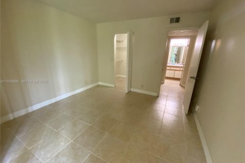 Condominio en alquiler en Pompano Beach, Florida, 2 dormitorios, 98.2 m2 № 1987801 - foto 11