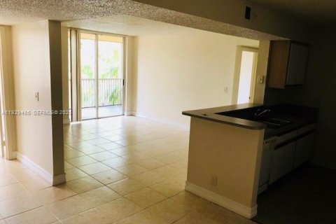 Condominio en alquiler en Pompano Beach, Florida, 2 dormitorios, 98.2 m2 № 1987801 - foto 5