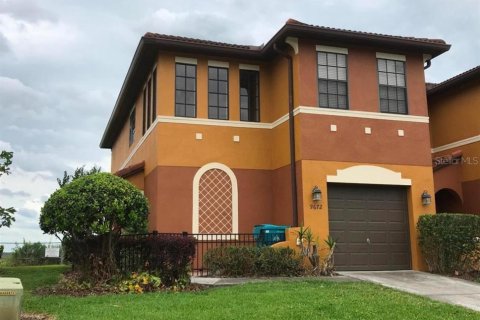 Townhouse in Orlando, Florida 3 bedrooms, 154.12 sq.m. № 2403723