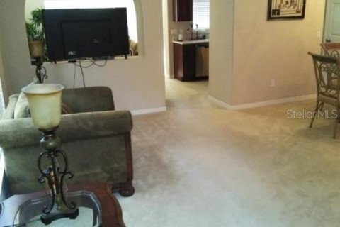 Townhouse in Orlando, Florida 3 bedrooms, 154.12 sq.m. № 2403723 - photo 2