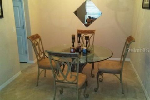 Townhouse in Orlando, Florida 3 bedrooms, 154.12 sq.m. № 2403723 - photo 3