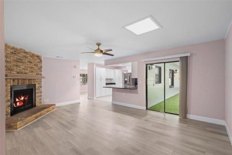 Villa ou maison à vendre à Orlando, Floride: 4 chambres, 163.69 m2 № 1661748 - photo 8
