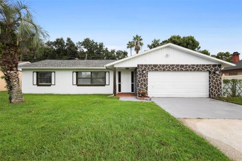 Villa ou maison à vendre à Orlando, Floride: 4 chambres, 163.69 m2 № 1661748 - photo 2