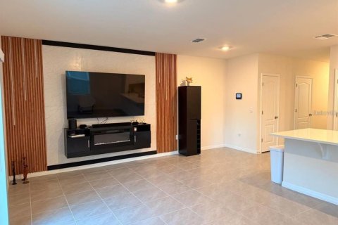 Adosado en venta en Davenport, Florida, 3 dormitorios, 135.92 m2 № 2204789 - foto 11