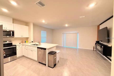 Adosado en venta en Davenport, Florida, 3 dormitorios, 135.92 m2 № 2204789 - foto 8