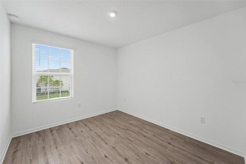 Townhouse in Palmetto, Florida 3 bedrooms, 130.71 sq.m. № 2156323 - photo 12