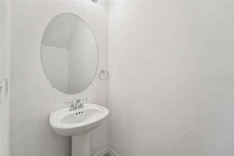 Townhouse in Palmetto, Florida 3 bedrooms, 130.71 sq.m. № 2156323 - photo 8