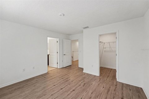 Townhouse in Palmetto, Florida 3 bedrooms, 130.71 sq.m. № 2156323 - photo 9
