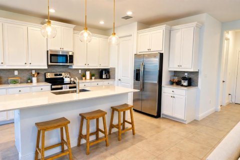 Villa ou maison à louer à Deerfield Beach, Floride: 5 chambres, 241.92 m2 № 2439228 - photo 5