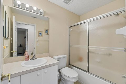 Villa ou maison à vendre à Hudson, Floride: 2 chambres, 168.9 m2 № 2142815 - photo 28