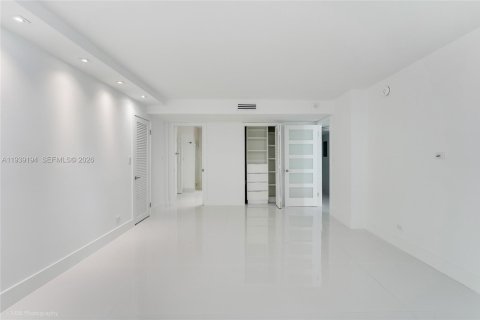 Copropriété à louer à Miami Beach, Floride: 1 chambre, 104.52 m2 № 2181632 - photo 6