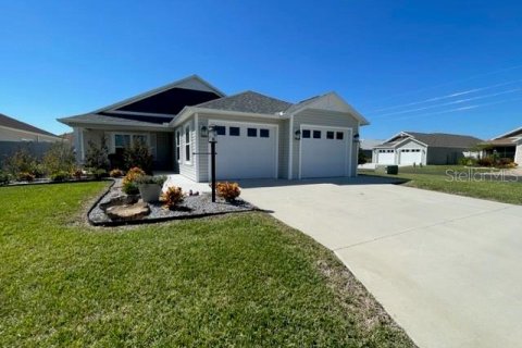 Villa ou maison à The Villages, Floride 3 chambres, 153.01 m2 № 2433474
