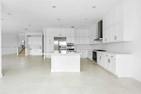 Casa en venta en Boca Raton, Florida, 5 dormitorios, 339.93 m2 № 1986746 - foto 5