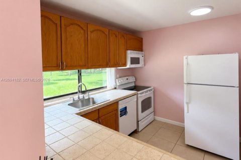 Copropriété à louer à Sunny Isles Beach, Floride: 1 chambre, 71.26 m2 № 2387108 - photo 8