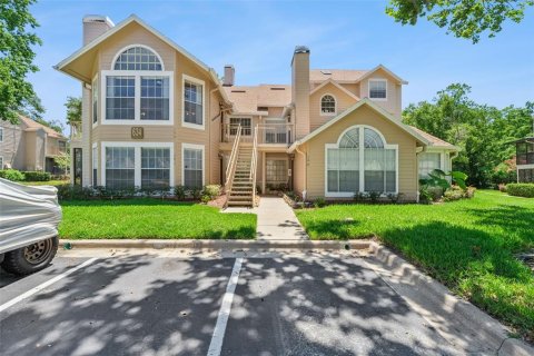 Condo in Altamonte Springs, Florida, 2 bedrooms № 2207792