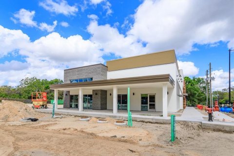 Commercial property in Altamonte Springs, Florida № 2205931 - photo 14