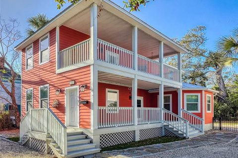 Casa en Saint Augustine, Florida 2 dormitorios, 120.4 m2 № 2124469
