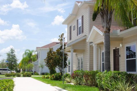 Condo in Clermont, Florida, 3 bedrooms  № 1650002 - photo 3