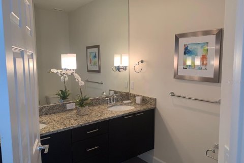 Condo in Clermont, Florida, 3 bedrooms  № 1650002 - photo 21