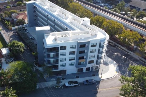 Appartement à louer à Miami, Floride: 2 chambres, 94.48 m2 № 2002180 - photo 2