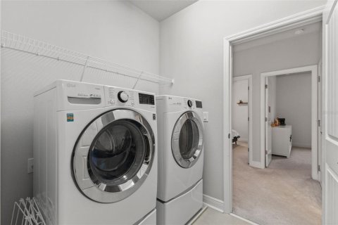 Villa ou maison à louer à Tampa, Floride: 4 chambres, 249.63 m2 № 2428889 - photo 28
