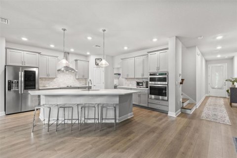 Villa ou maison à louer à Tampa, Floride: 4 chambres, 249.63 m2 № 2428889 - photo 7
