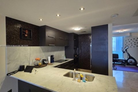 Copropriété à vendre à Miami, Floride: 3 chambres, 146.32 m2 № 2012099 - photo 16