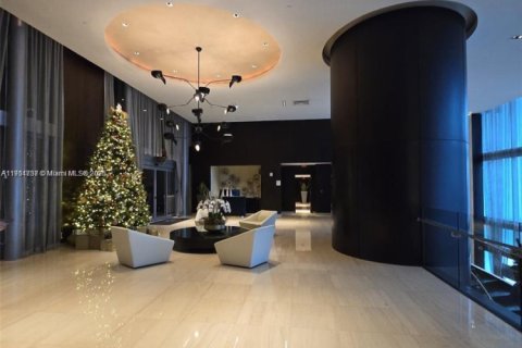 Copropriété à vendre à Miami, Floride: 3 chambres, 146.32 m2 № 2012099 - photo 3