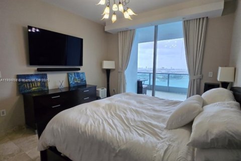 Copropriété à vendre à Miami, Floride: 3 chambres, 146.32 m2 № 2012099 - photo 18