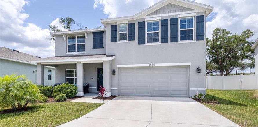 Villa ou maison à Dade City, Floride 5 chambres, 242.01 m2 № 1661927