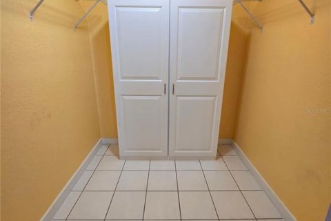 House in Port Charlotte, Florida 4 bedrooms, 144.74 sq.m. № 1785567 - photo 16