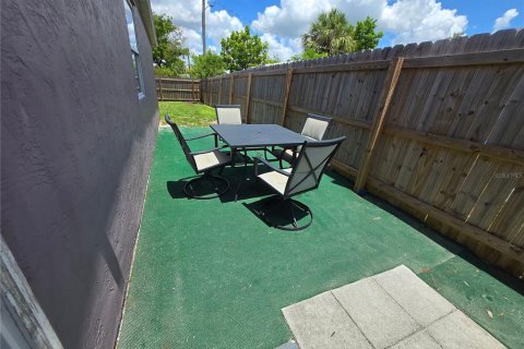 House in Port Charlotte, Florida 4 bedrooms, 144.74 sq.m. № 1785567 - photo 22