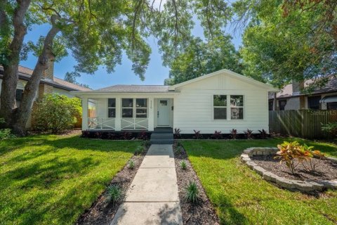 Casa en Saint Petersburg, Florida 4 dormitorios, 202.53 m2 № 2117901